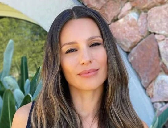 Así fue el look de Pampita para La Noche de Mirtha
