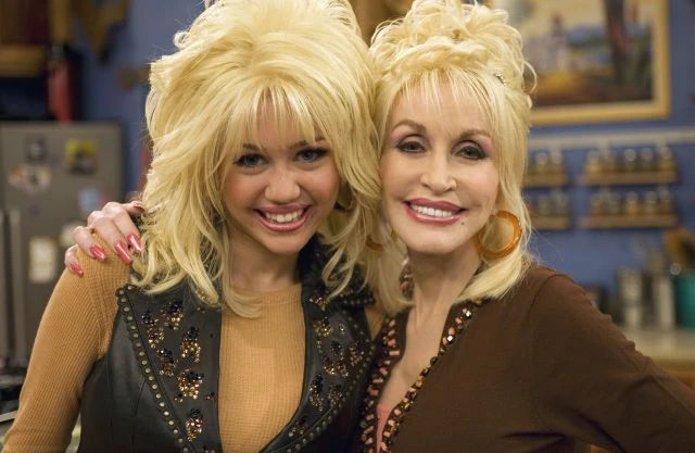 dolly parton y miley cyrus