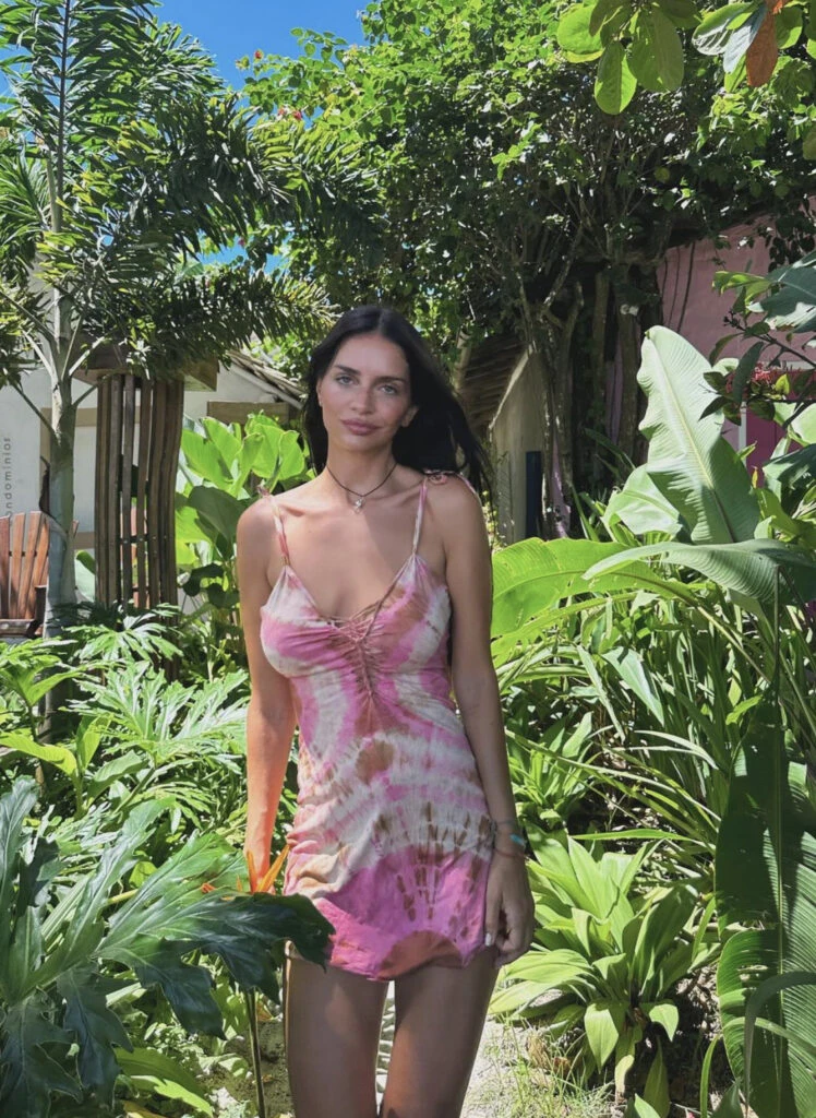 Zaira Nara apostó por esta tendencia fashion en Brasil. Foto: Instagram.