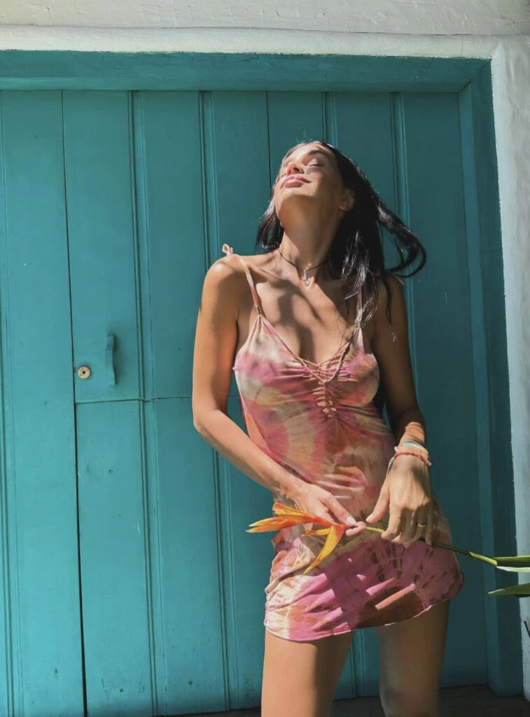 Zaira Nara apostó por esta tendencia fashion en Brasil. Foto: Instagram.