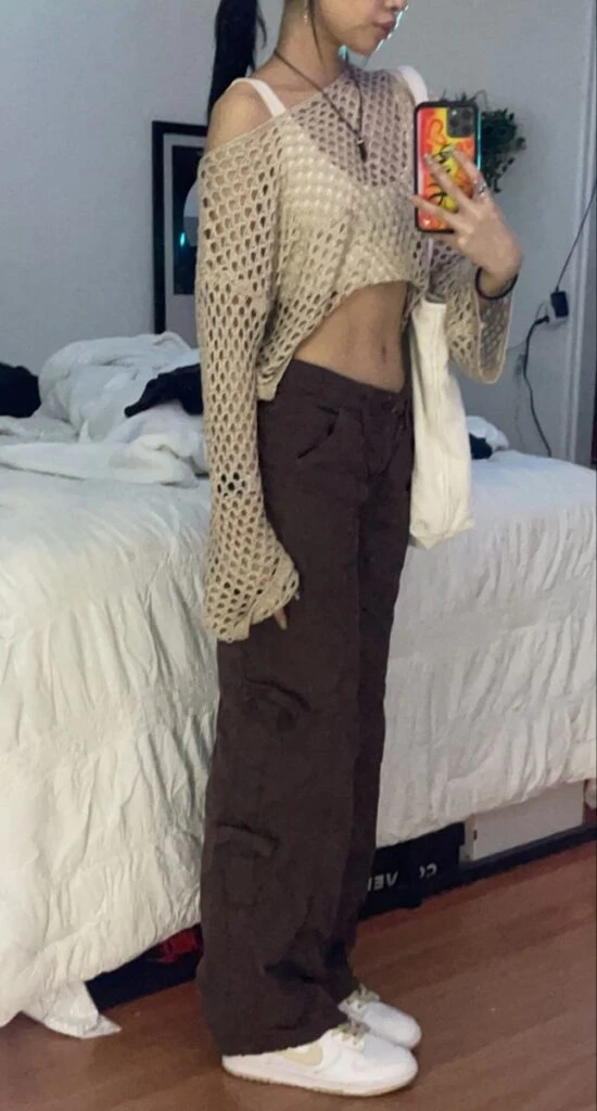 Guía de estilo: cómo llevar la Acubi Aesthetic, que enamora a la generación Z