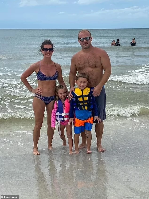 Qué tan peligroso puede ser que los chicos hagan pozos en la playa: la pregunta que todos nos hacemos después de la tragedia de Florida