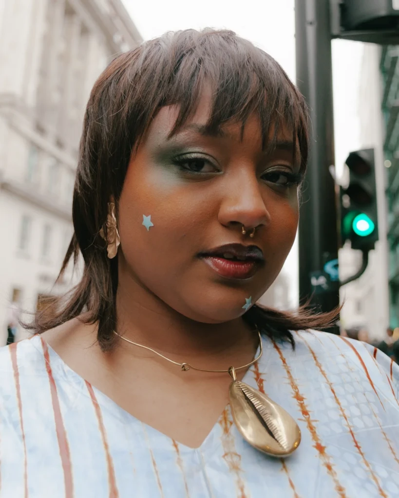 Los cortes de pelo más trendy que nos dejó el streetstyle de la Semana de la Moda de Londres