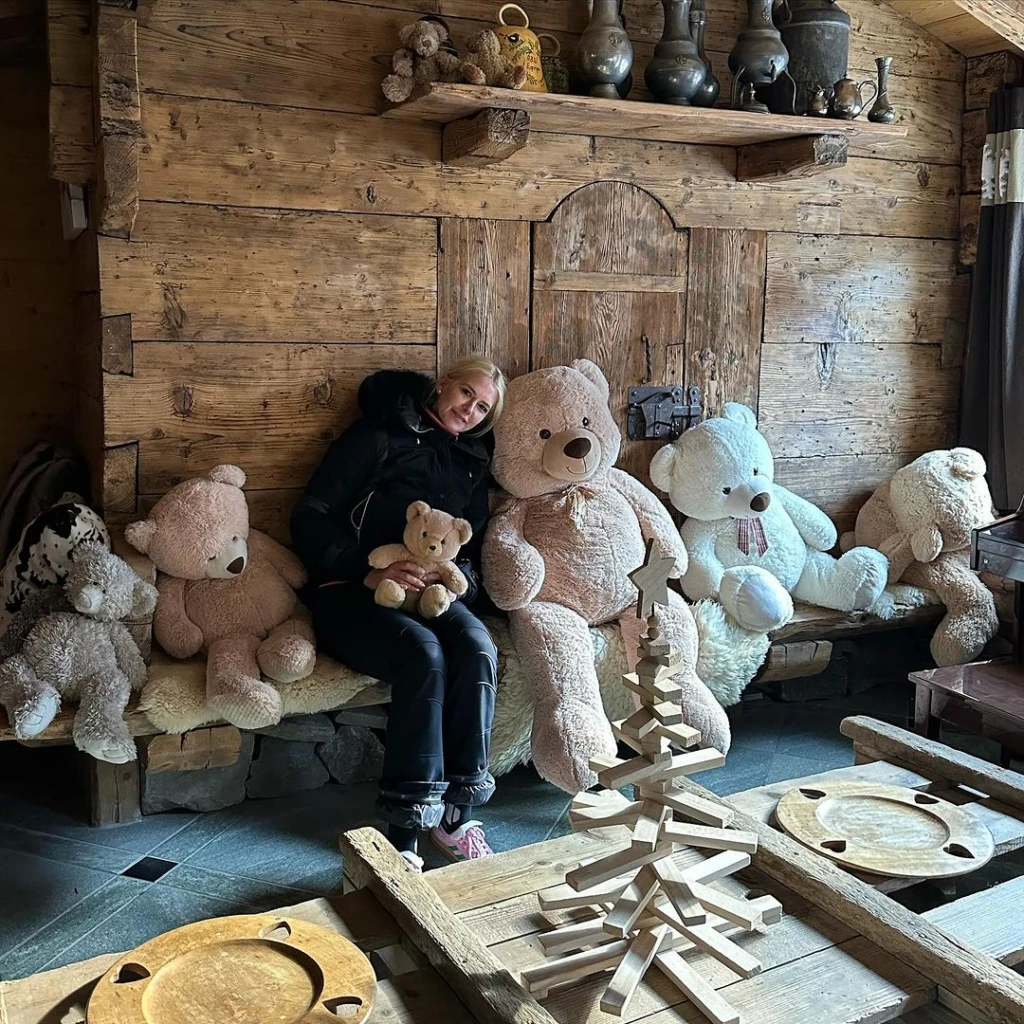 Las fotos de las vacaciones de Valeria Mazza: a puro ski desde Francia