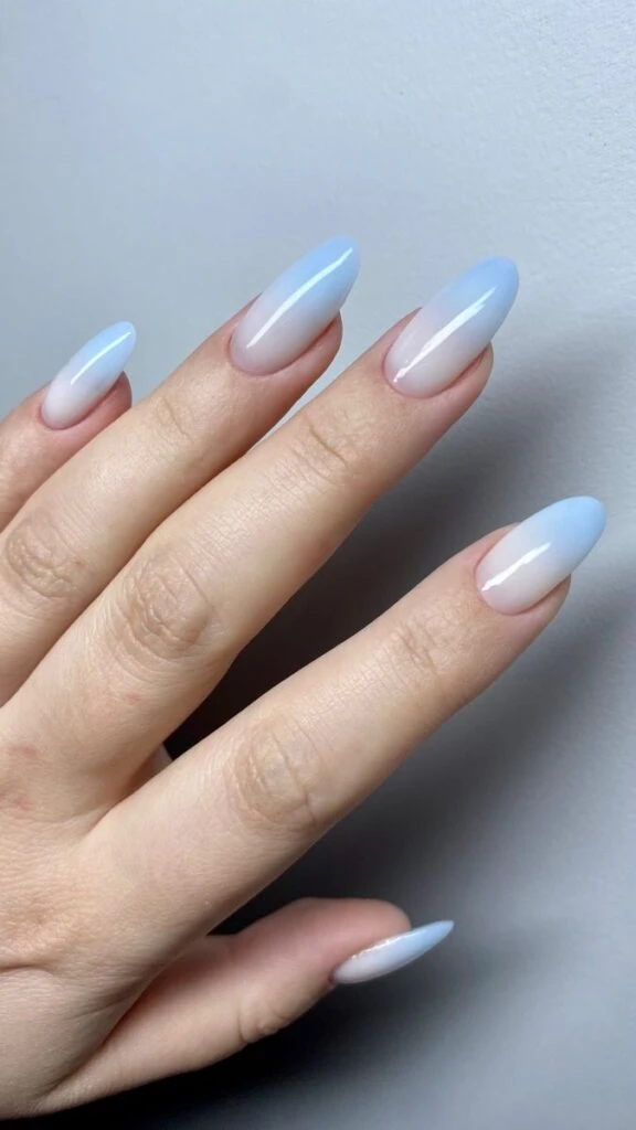 La manicura baby boomer llegó para destronar a la francesita