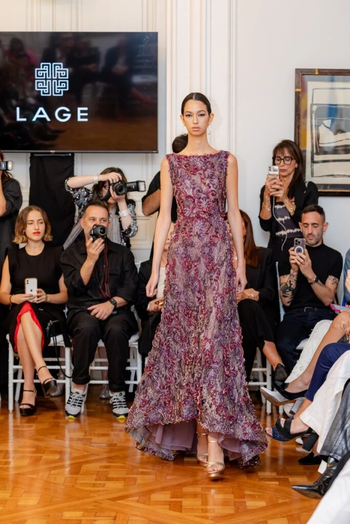 Las fotos del desfile de Gabriel Lage en la Embajada de España