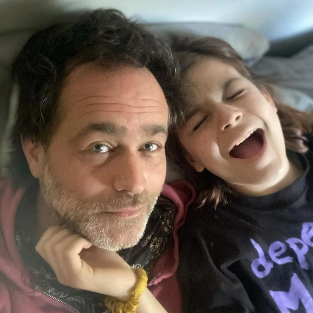 Las felicitaciones de Gastón Pauls a su hija Muna por su cumpleaños de 15