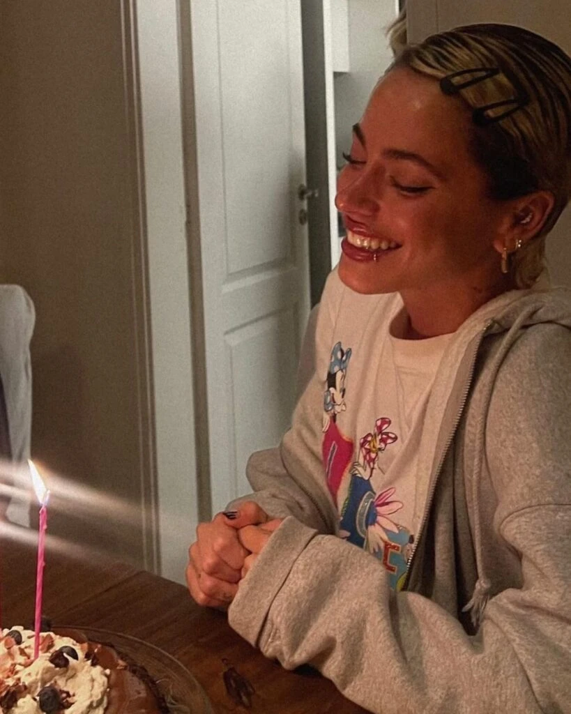 Así festejó Tini Stoessel su cumpleaños número 27