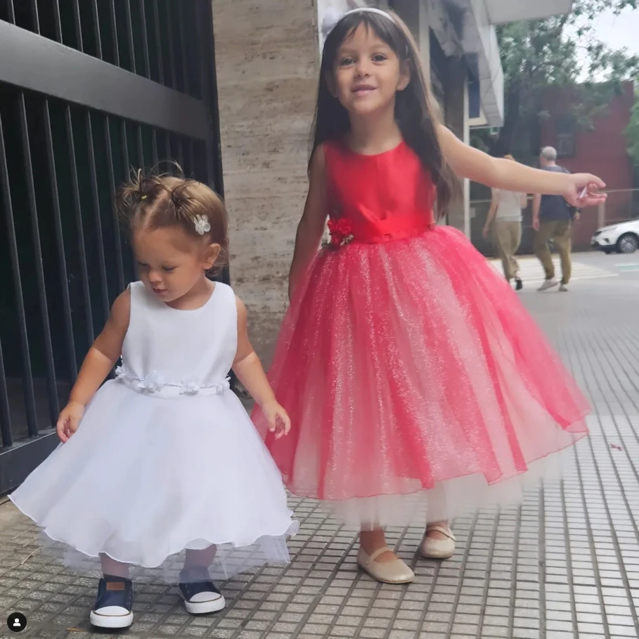 Las fotos de bautismo de Charo, la hija de Débora D'Amato.