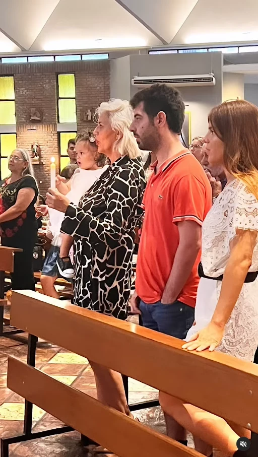 Las fotos de bautismo de Charo, la hija de Débora D'Amato.