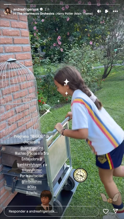 La salida "de chicas" de Andrea Frigerio con su hija y sus nietas.