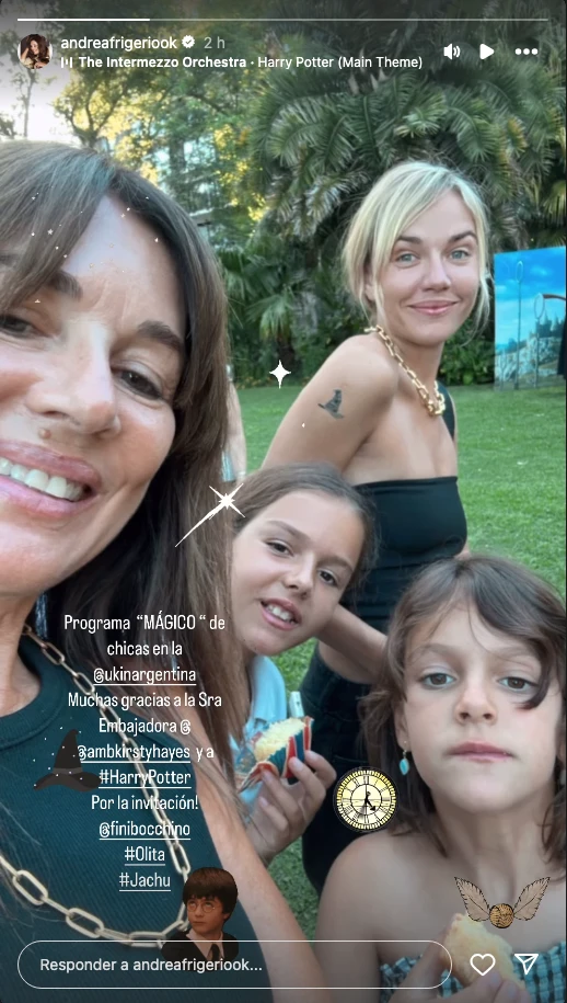 La salida "de chicas" de Andrea Frigerio con su hija y sus nietas.