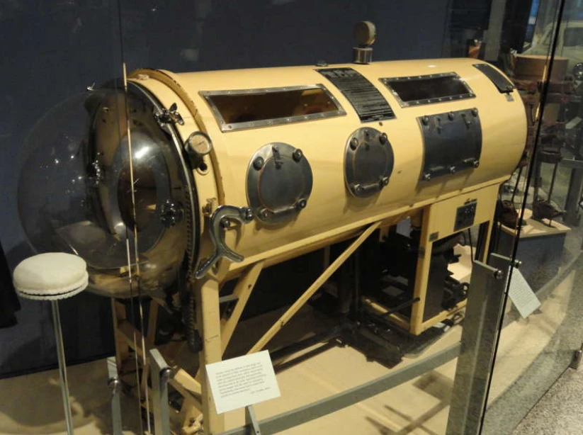 Un pulmón artificial similar al que usó Paul Alexander para vivir durante 70 años.