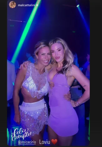 El total look color lila que lució Jesica Cirio para su cumpleaños