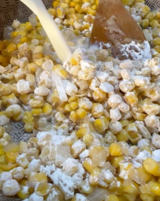 La receta de la tarta de choclo con base de papa de Jimena Monteverde