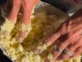 La receta de la tarta Tatín de manzanas verdes de Maru Botana: es económica y súper fácil de hacer