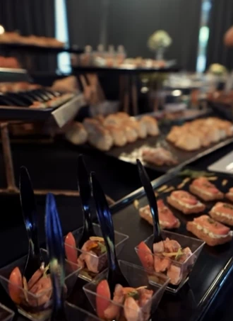 Cómo será el menú de la fiesta de 15 de Muna, la hija de Agustina Cherri y Gastón Pauls