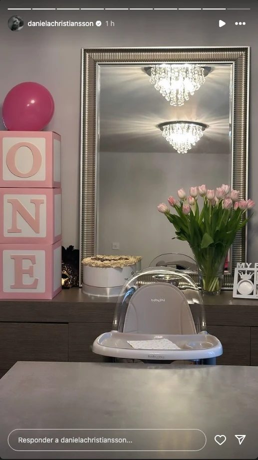 La pareja también celebró el primer año de su hija