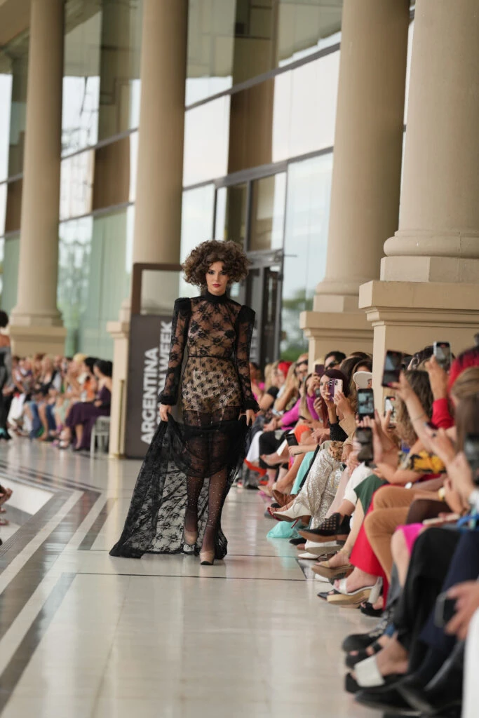Desfile de Vero de la Canal en Argentina Fashion Week