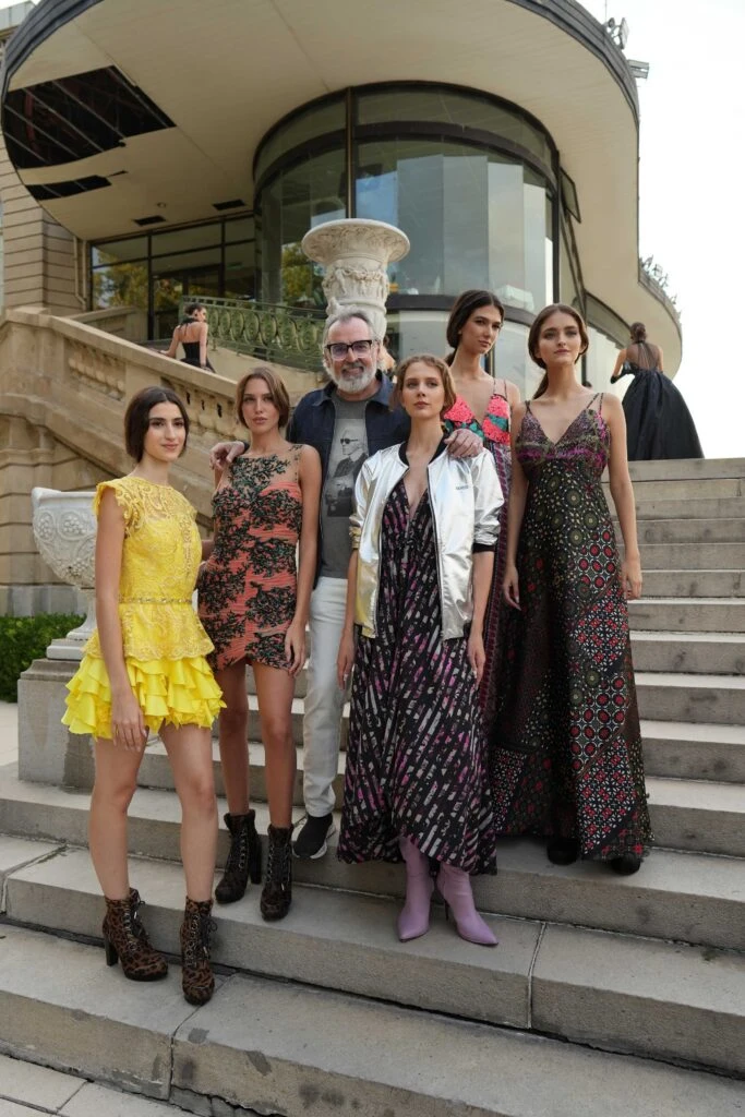 Desfile de Benito Fernández