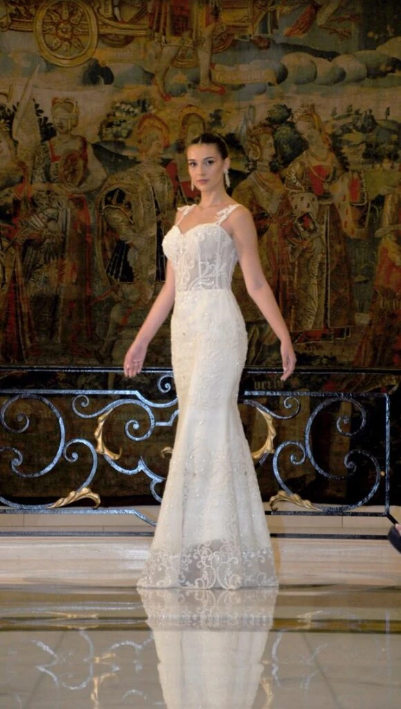 La moda femenina saudí entre el pasado y el presente: las fotos del evento en la embajada del Reino de Arabia Saudita