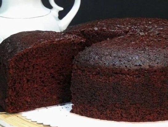 La receta de la torta de chocolate con batata: no necesita horno y sólo lleva dos ingredientes