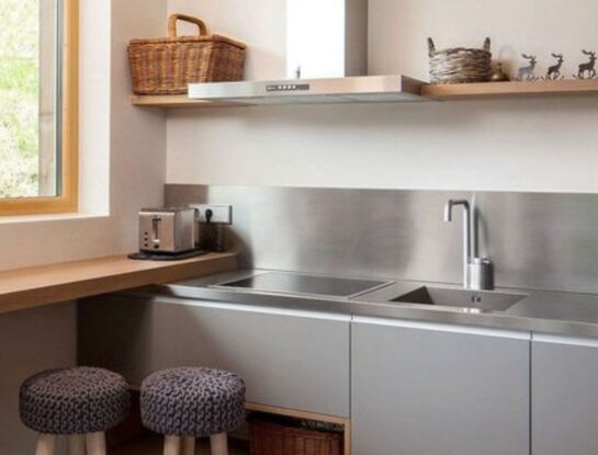 Trucos de limpieza: cómo limpiar mesadas de acero inoxidable