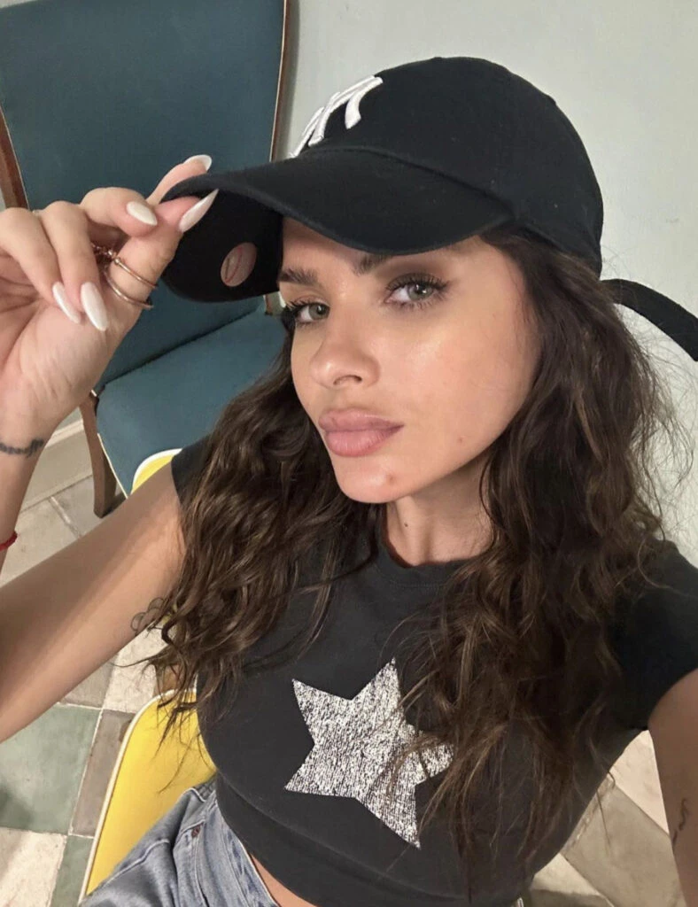 Estos son los accesorios más trendy de la China Suárez. Foto: Instagram.