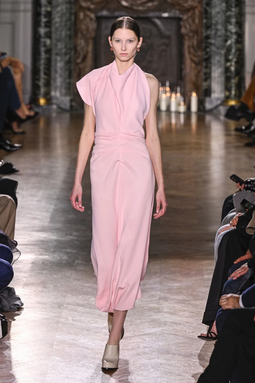 Victoria Beckham otoño invierno 2024/25