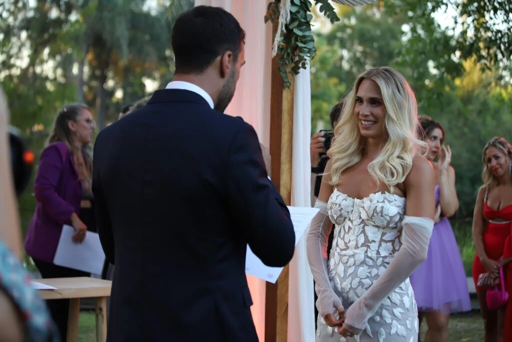 Julieta Puente y Facundo Miguelena en su casamiento. Foto RS Fotos