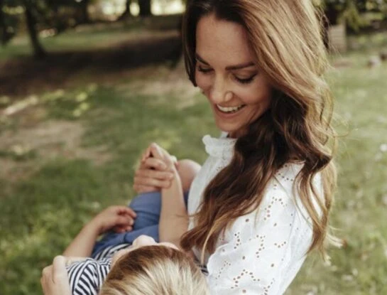Kate Middleton soñaba con tener un cuarto bebé: cómo está lidiando con la idea de no tener más hijos