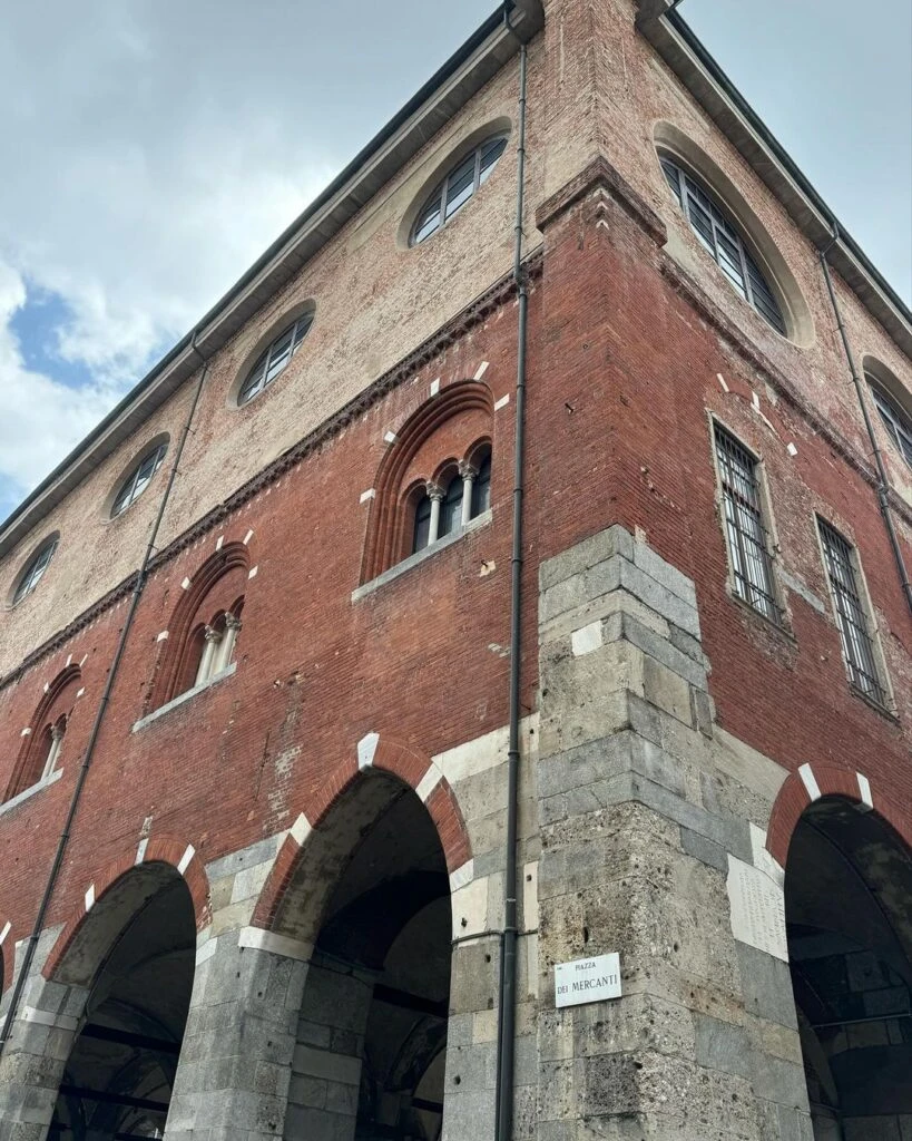 Las fotos de la escapada de Luli Fernández a Milán y Tokio en familia