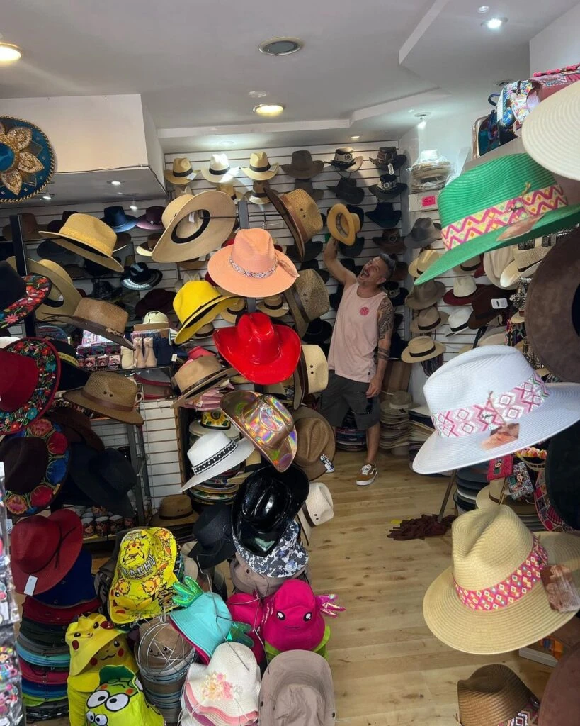 Las fotos del cumpleaños Flor Bertotti en medio de su gira por México y Colombia