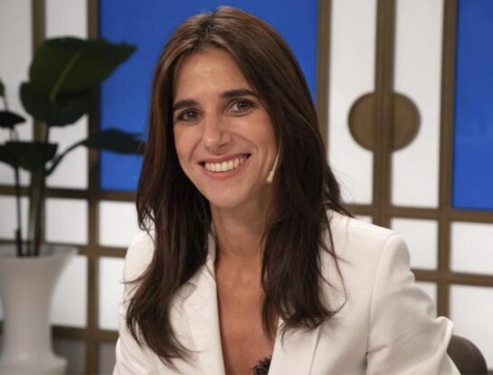 Quién es Maru Duffard, la periodista que anunció su embarazo en el programa de Mirtha Legrand