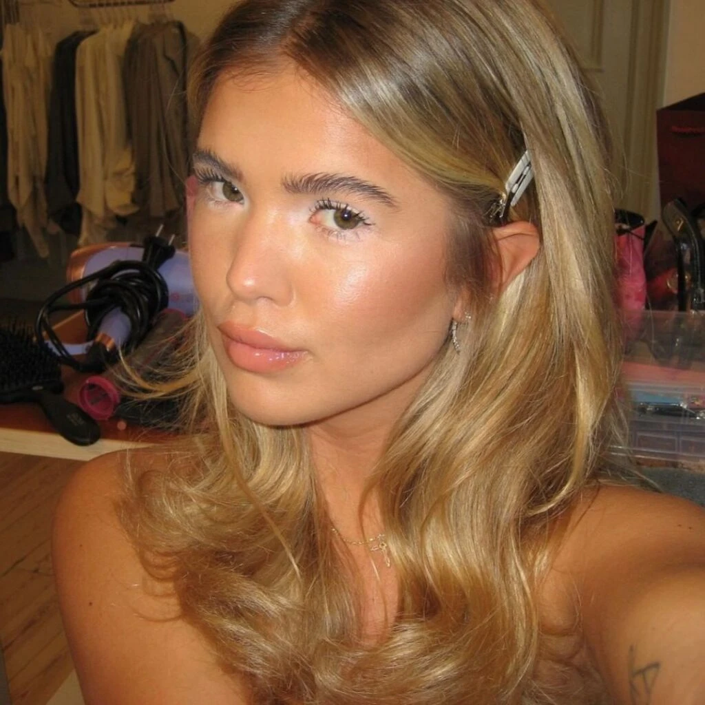 Maquillaje 'snow angel', el look de ojos fácil de hacer que agranda la mirada