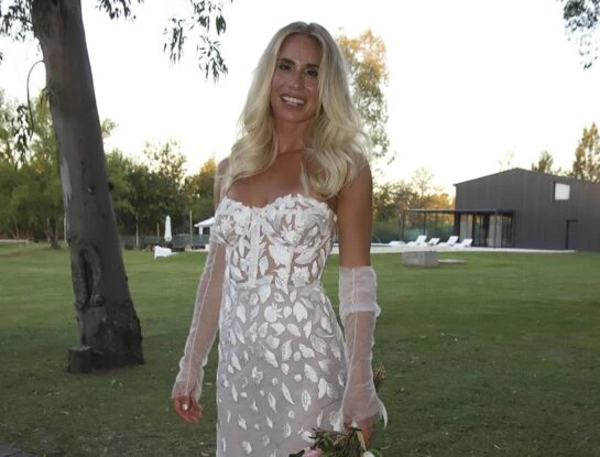 Así fue el look de novia de Julieta Puente