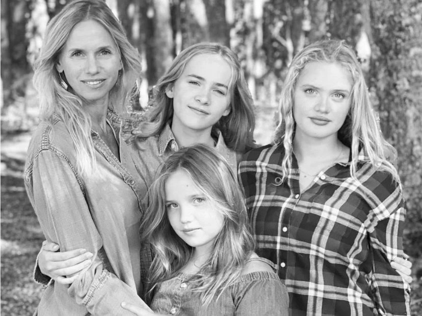 Carola Del Bianco mostró a sus hijas