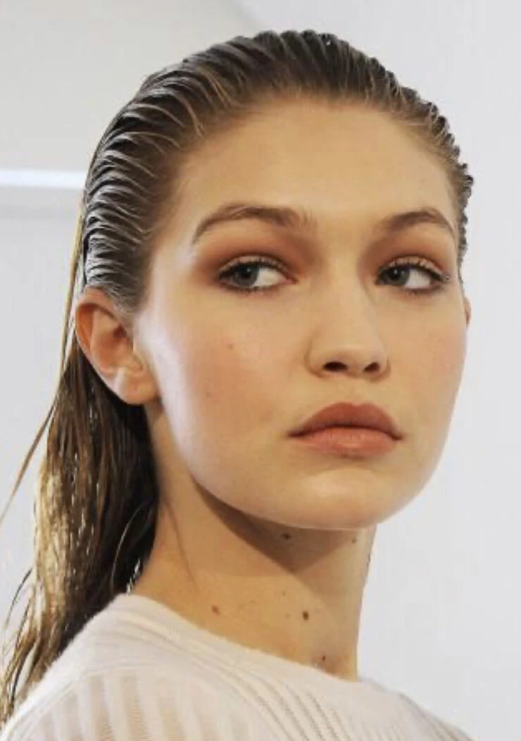 Peinados súper fáciles para los días lluviosos. Foto: Pinterest. 