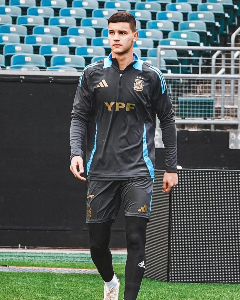 Quién es Valentín Carboni, el jugador de la Selección que debutó ante Costa Rica y fue la revelación