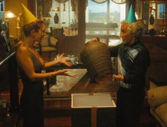 Quién es la mujer real detrás de Sophie, la modelo alemana que obsesiona a Guillermo Coppola en la serie sobre su vida