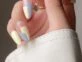 Butter nails tendencia en uñas