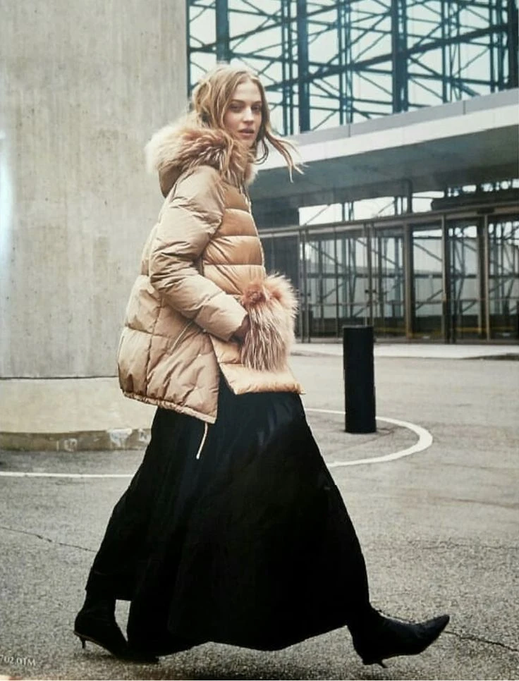 Valeria Mazza anticipa el abrigo must have de la temporada