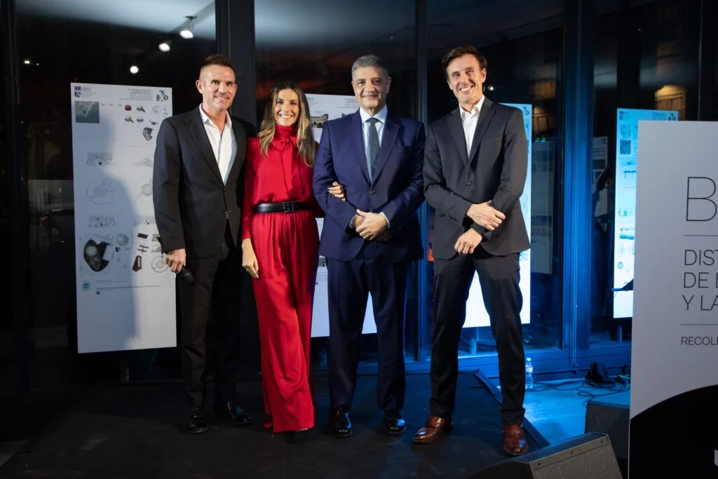 María Belén Ludueña junto a Jorge Macri y Roberto García Moritán en la inauguración del BAFA