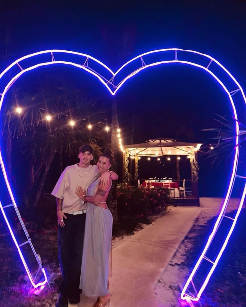 Las fotos de cumpleaños de Toto Otero en México: celebró sus 21 años en familia