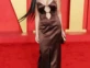 A sus 61 años: el impactante look de Demi Moore para la fiesta de los Oscar de Vanity Fair