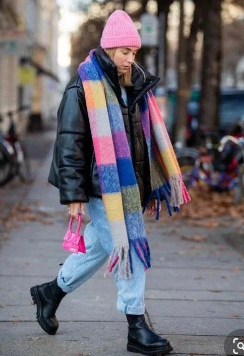 Guía de estilo: cómo lucir las bufandas, nuestras aliadas durante el invierno