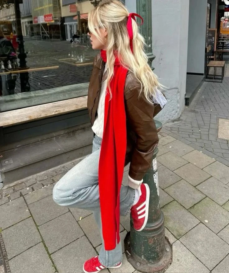 Guía de estilo: cómo lucir las bufandas, nuestras aliadas durante el invierno