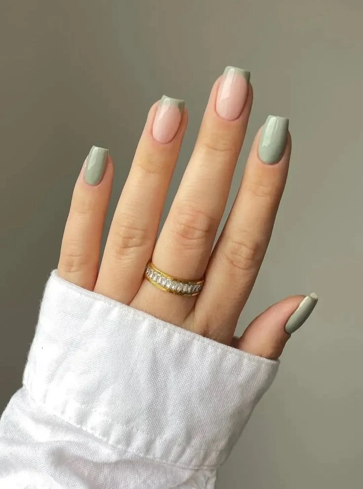 Light green nails, las uñas que marcan tendencia este invierno