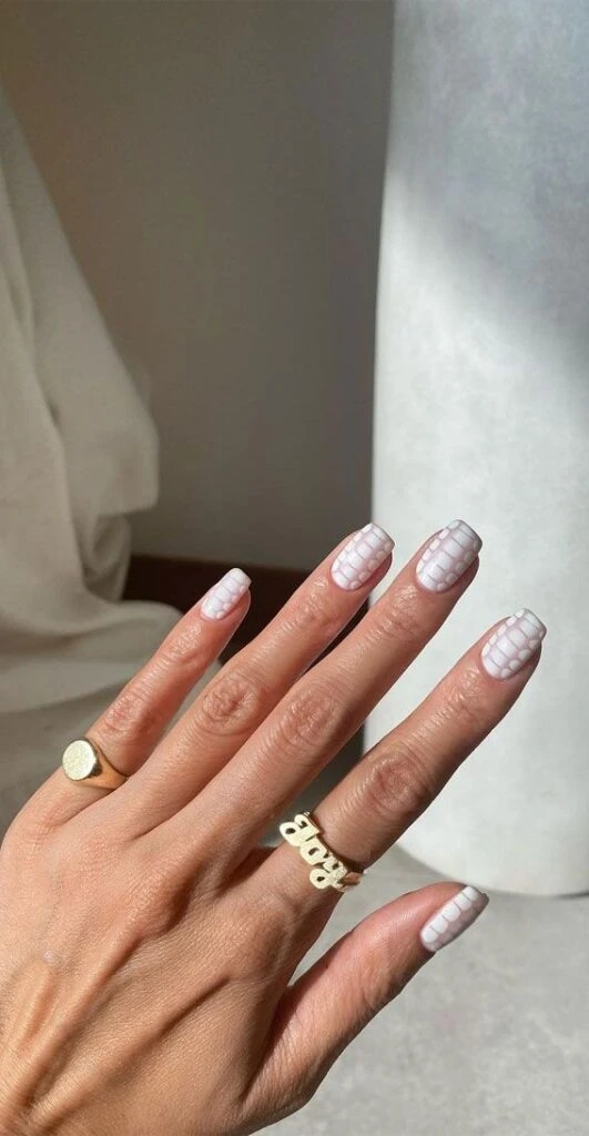 Snake skin nails, las uñas fashionistas de esta temporada