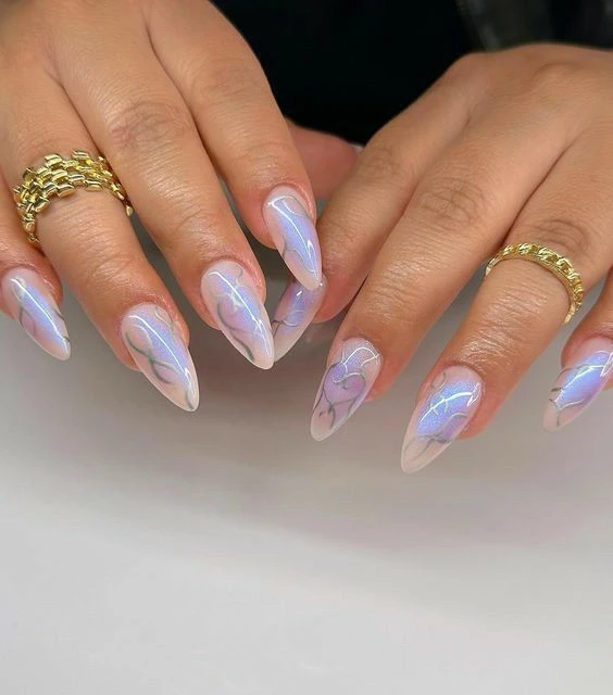 Cómo llevar las cyber nails
